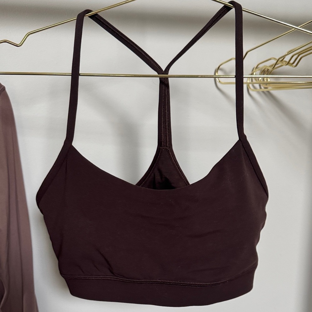 Lululemon Y Flow bra